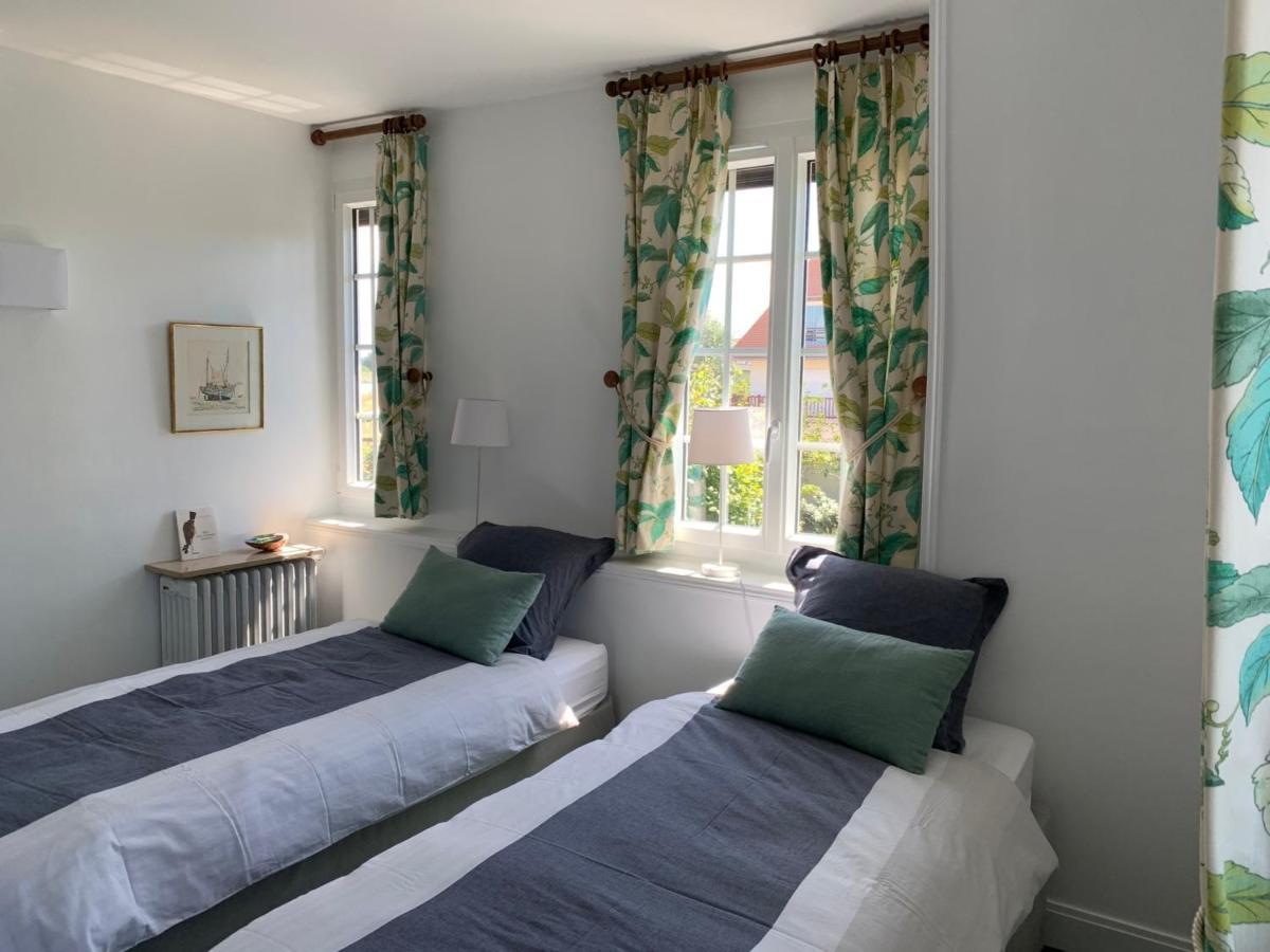 Villa Avec Jardin A Cabourg, Proche Plage Et Centre - Fr-1-487-324 Exterior photo